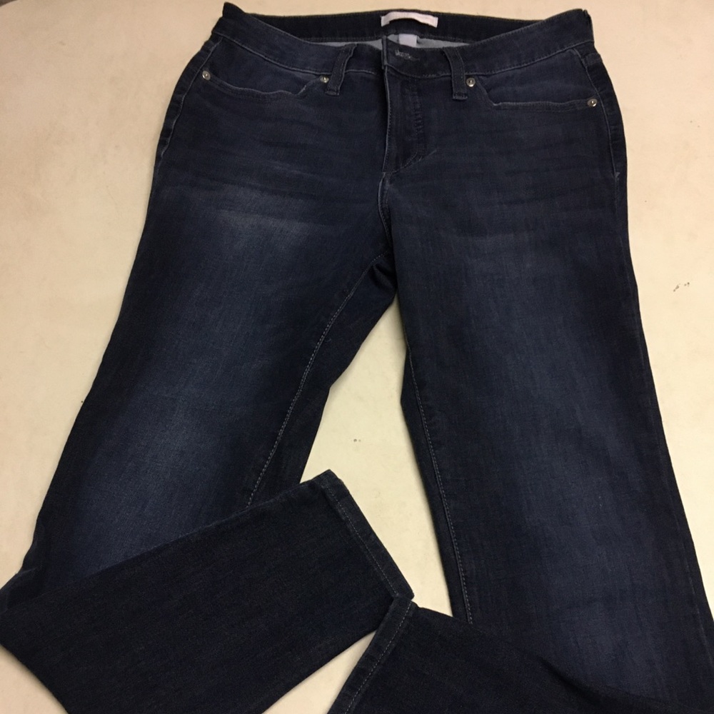 Lauren Conrad  super skinny jeans maybe size 12 ?